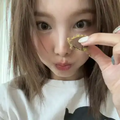 晏青梦